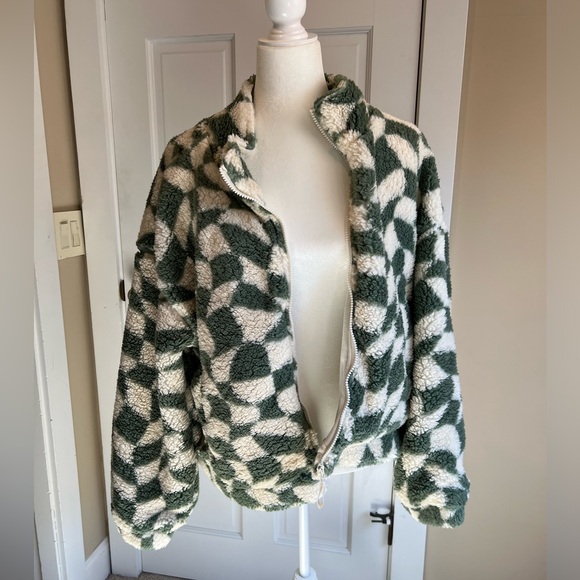 Tilly’s RSQ Print Women’s Sherpa Jacket, Size Large, NWOT - Picture 7 of 9